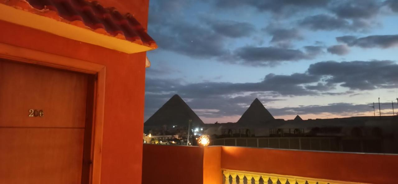 Grand Pyramids In Giza Exterior foto