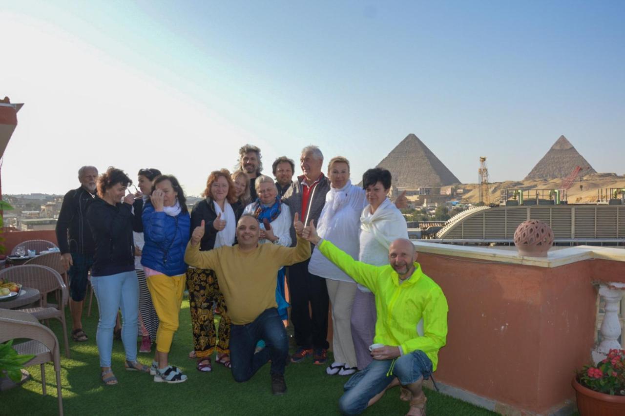 Grand Pyramids In Giza Exterior foto
